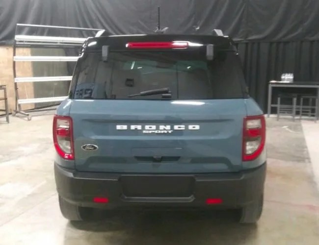 Ford-Bronco-4D-Gear-Patrol-Ambiance-1