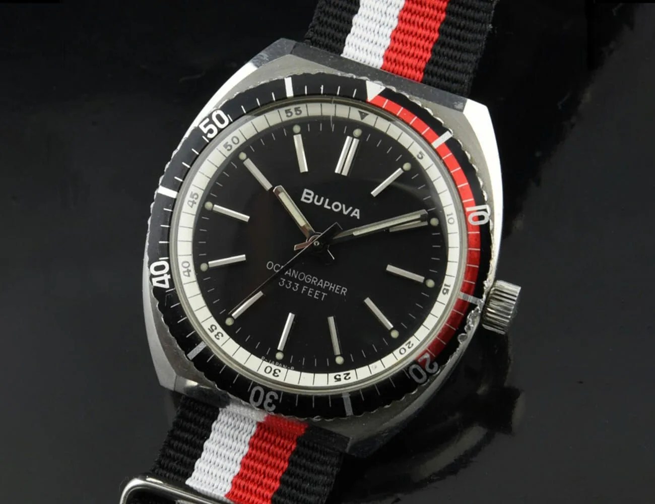 Found-A-Killer-Dive-Watch-gear-patrol-Bulova-Oceanographer-333ft-Diver