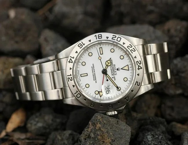 Found-A-Killer-Dive-Watch-gear-patrol-lead-feature