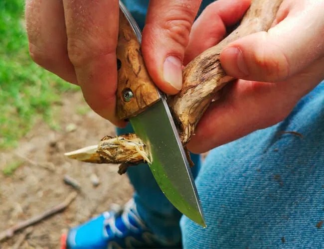 Helle-Knives–Kletten-gear-patrol-feature