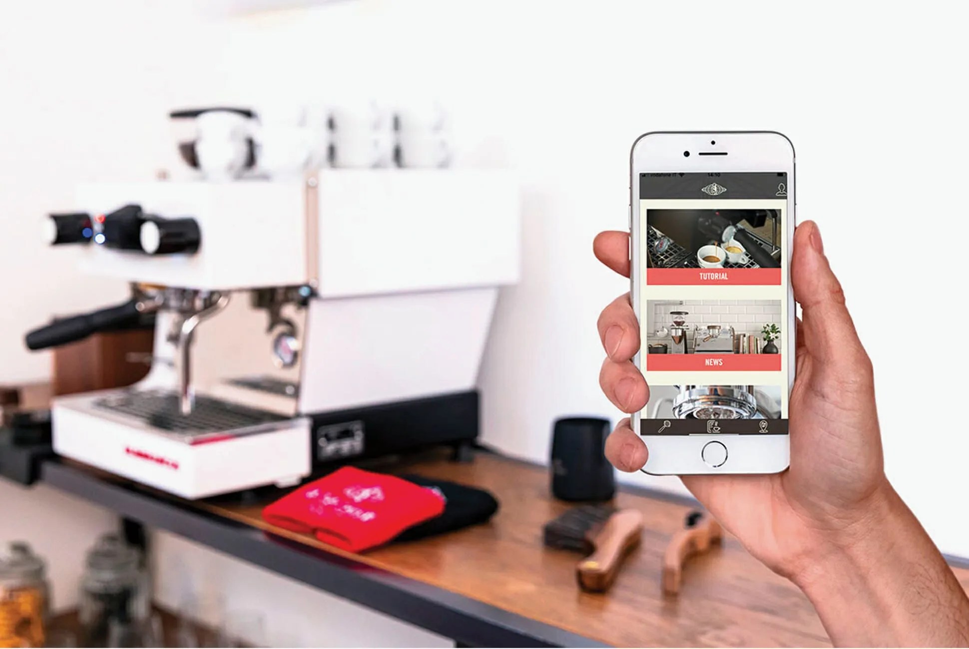 LaMarzocco-App-gear-patrol-full-lead