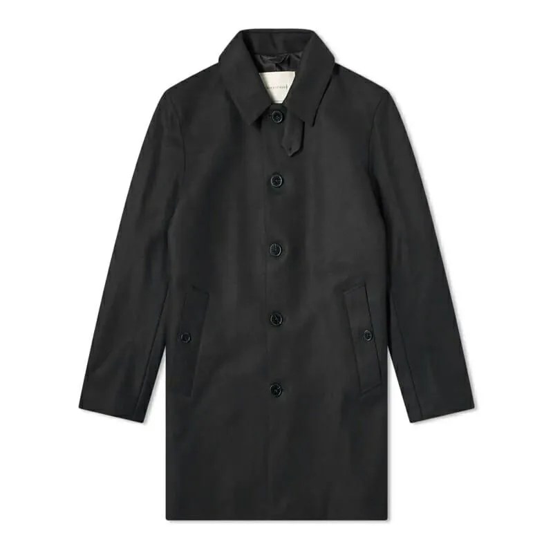 MACKINTOSH-Overcoats-gear-patrol-car-coat