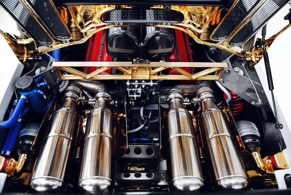 Mclaren-F1-Gear-Patrol