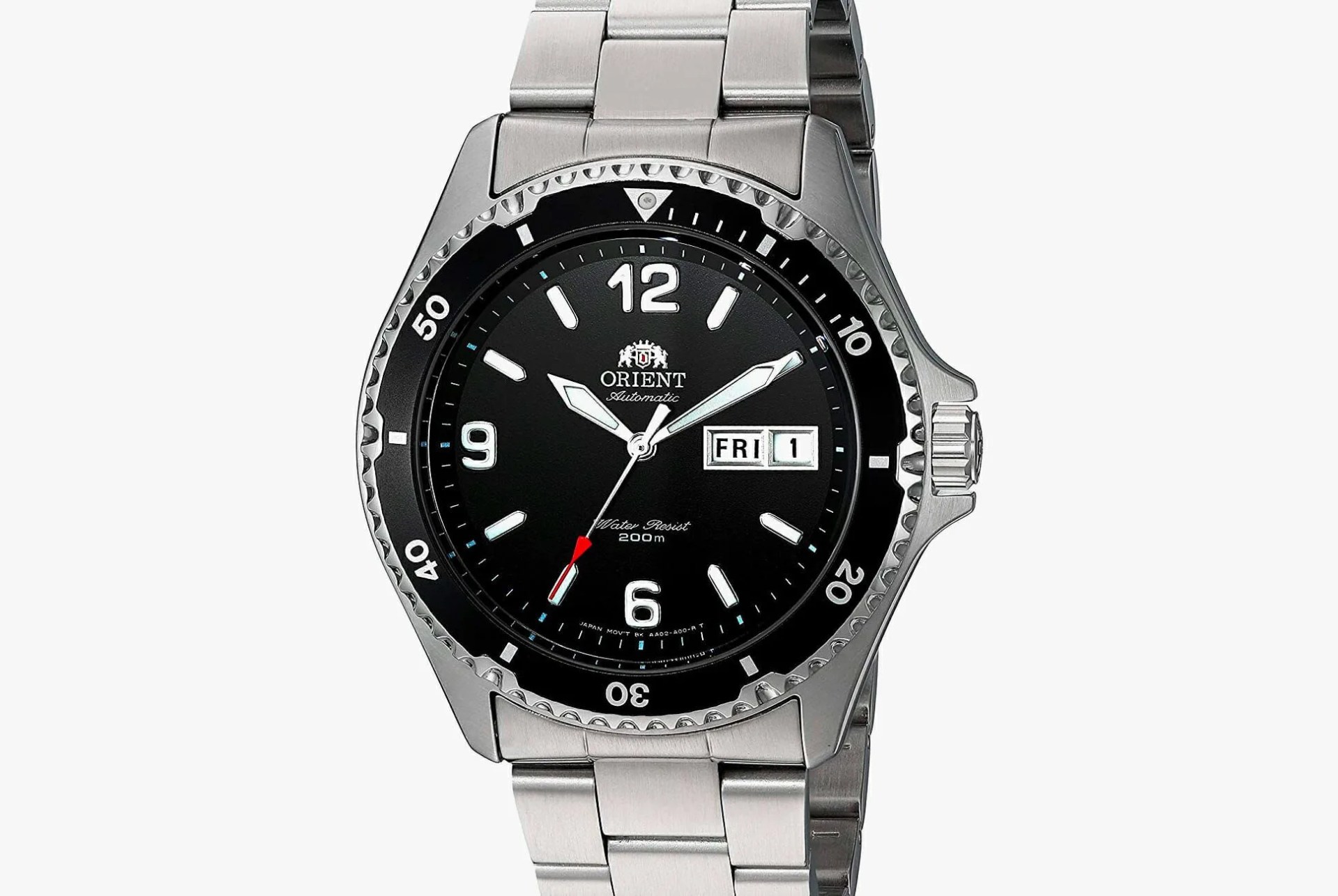 Orient-Mako-gear-patrol-black
