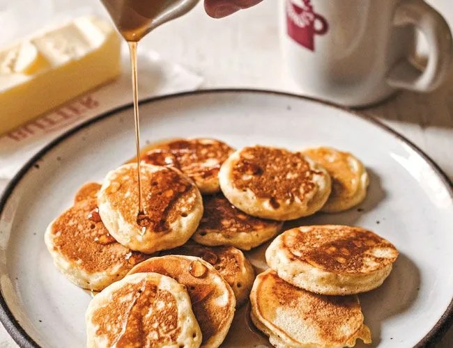 Silver-Dollar-Pancakes-Gear-Patrol-Lead-Featured