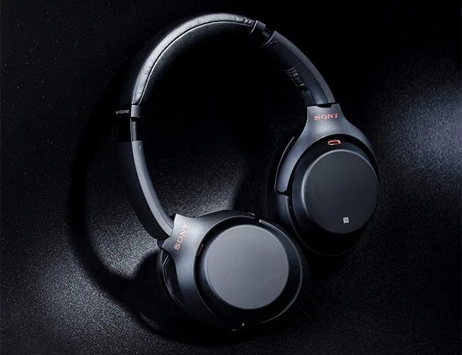 Sony-WH-1000XM3-gear-patrol-feature