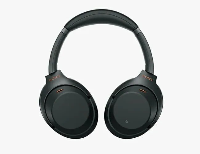 Sony-wh-1000xm3-gear-patrol-feature