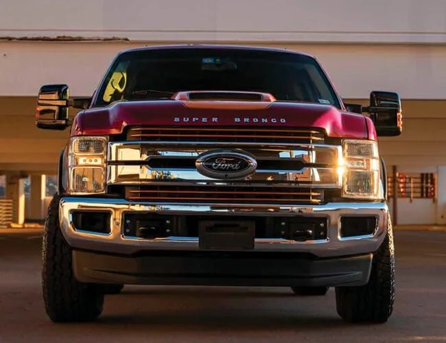 Super-Bronco-gear-patrol-feature