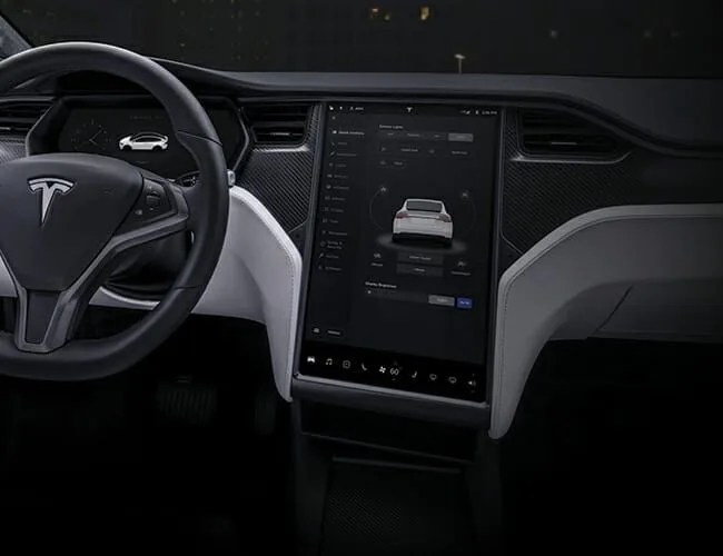 Tesla-Interior-gear-patrol-feature