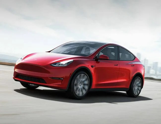 Tesla-Model-Y-Gear-Patrol-Feature