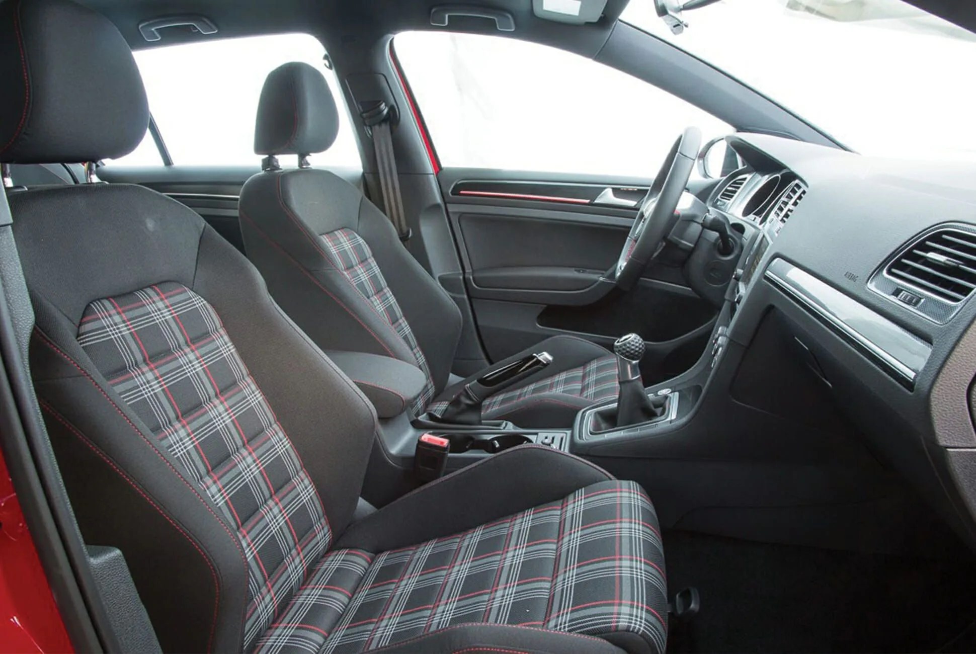 VW-shifter-gear-patrol-full-lead