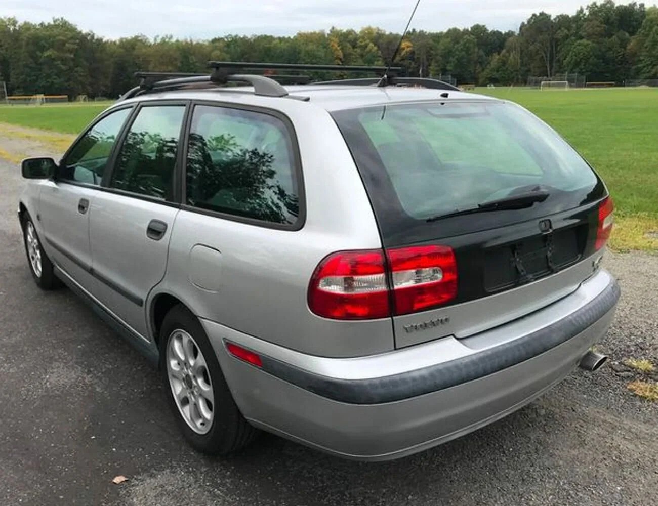 5-Tax-Return-Cars-gear-patrol-2002-Volvo-V40