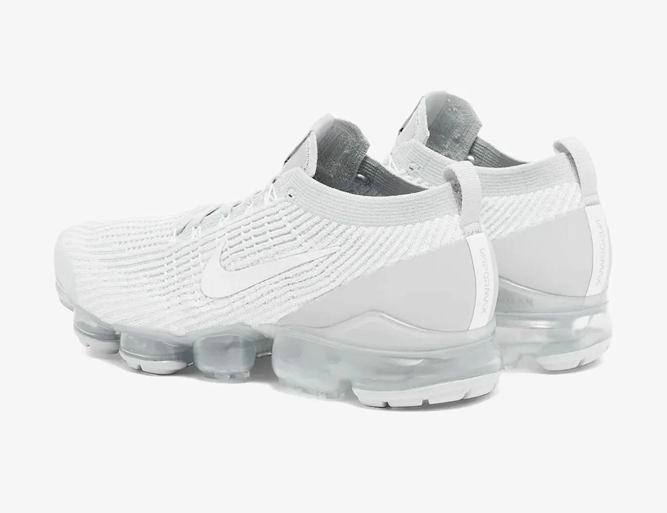 Best-Style-Deals-4-24-gear-patrol-Nike