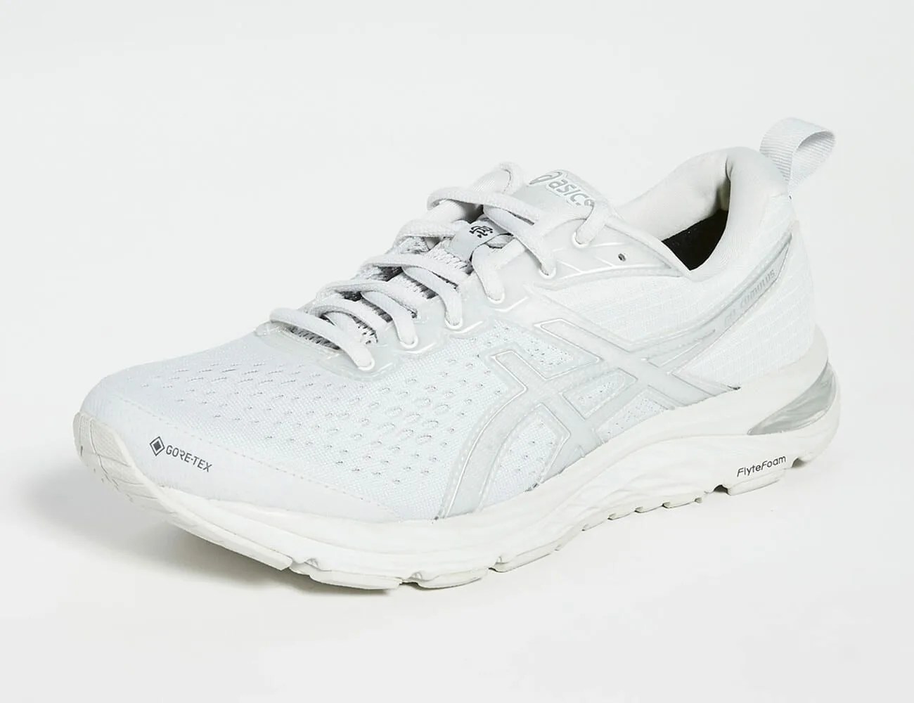 Best-Style-Deals-Roundup-gear-patrol-Asics