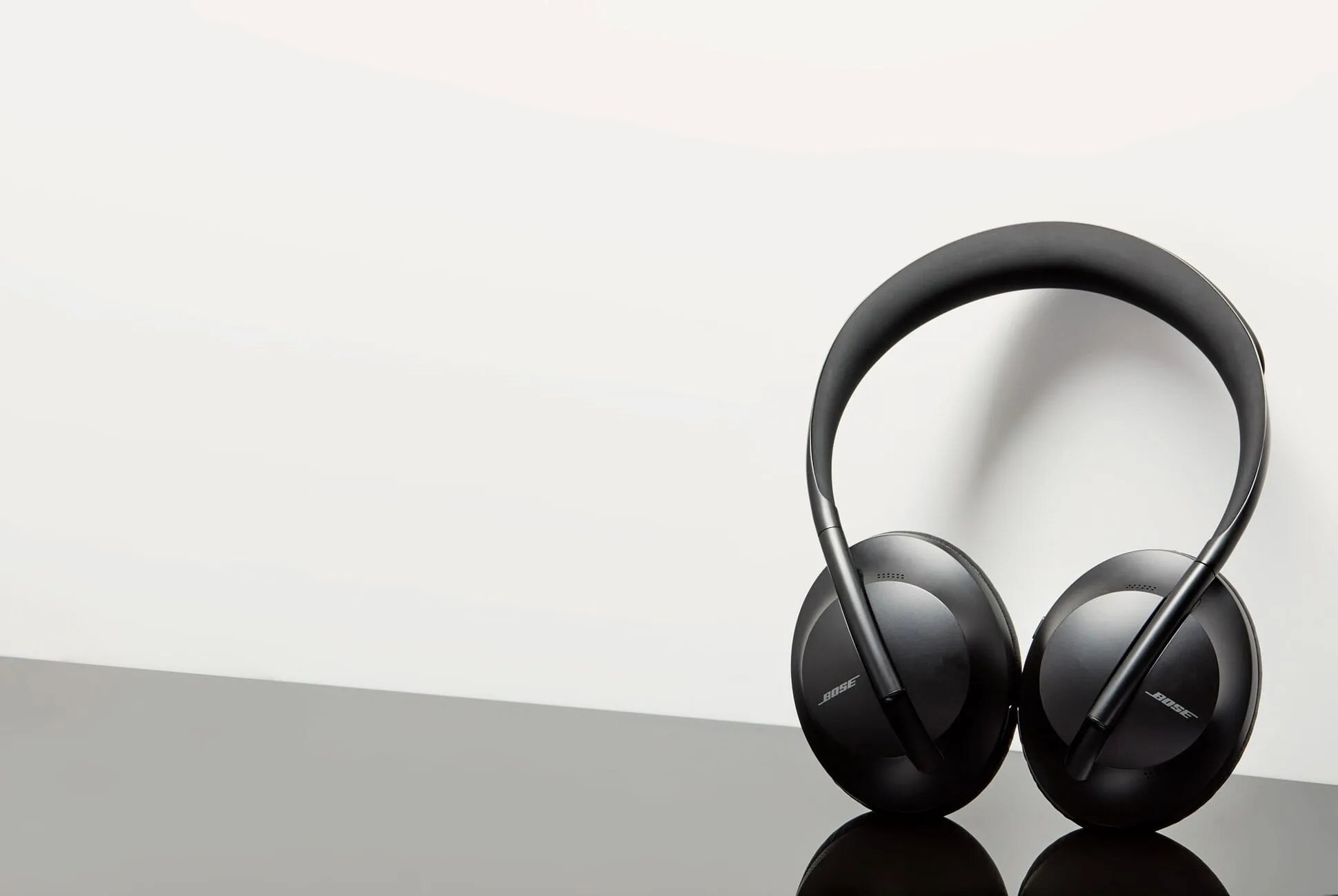 bose headphones 700 gear patrol lead full