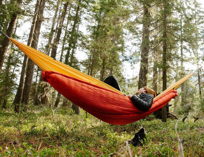 camp blankets gear patrol lead featured