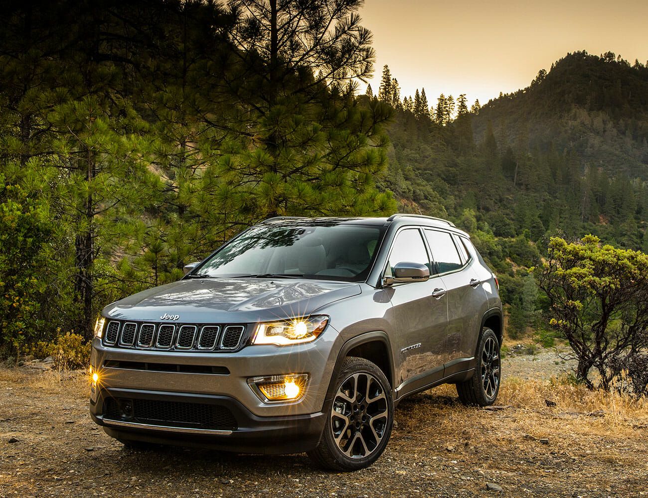 Car-Deals-423-GP-Grand-Cherokee-2