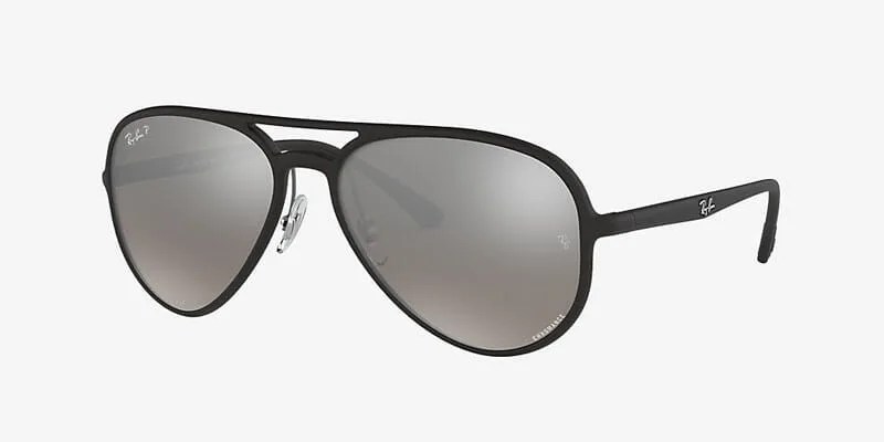 Deals-422-Gear-Patrol-Ray-Ban