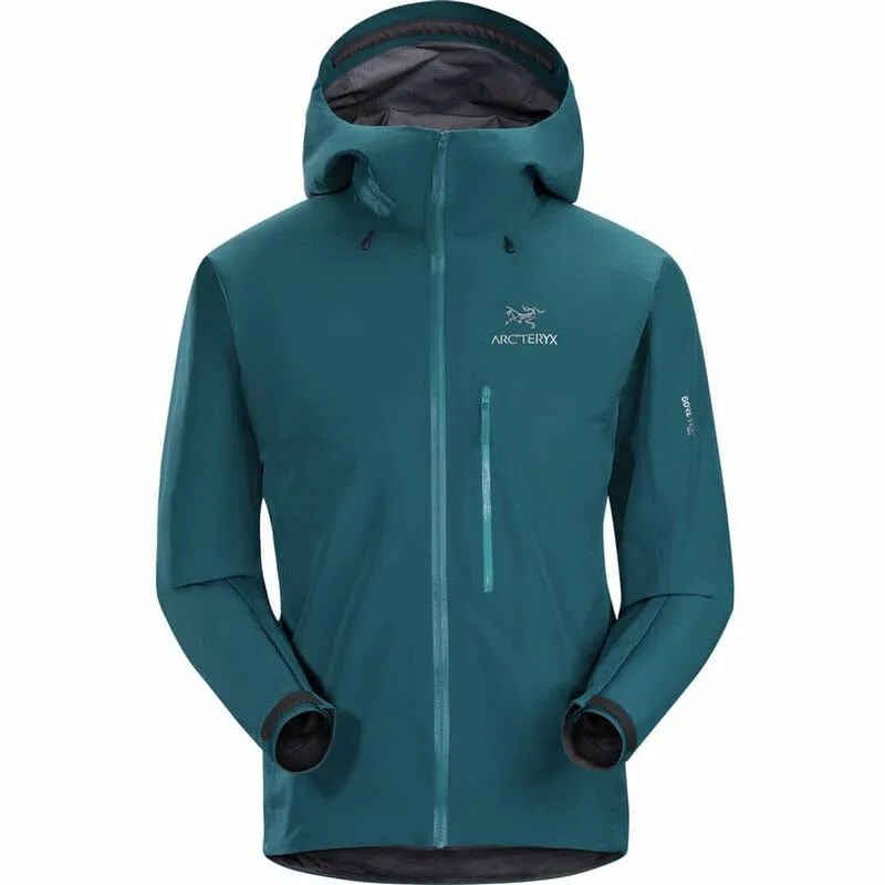 Deals-423-Gear-Patrol-Arcteryx