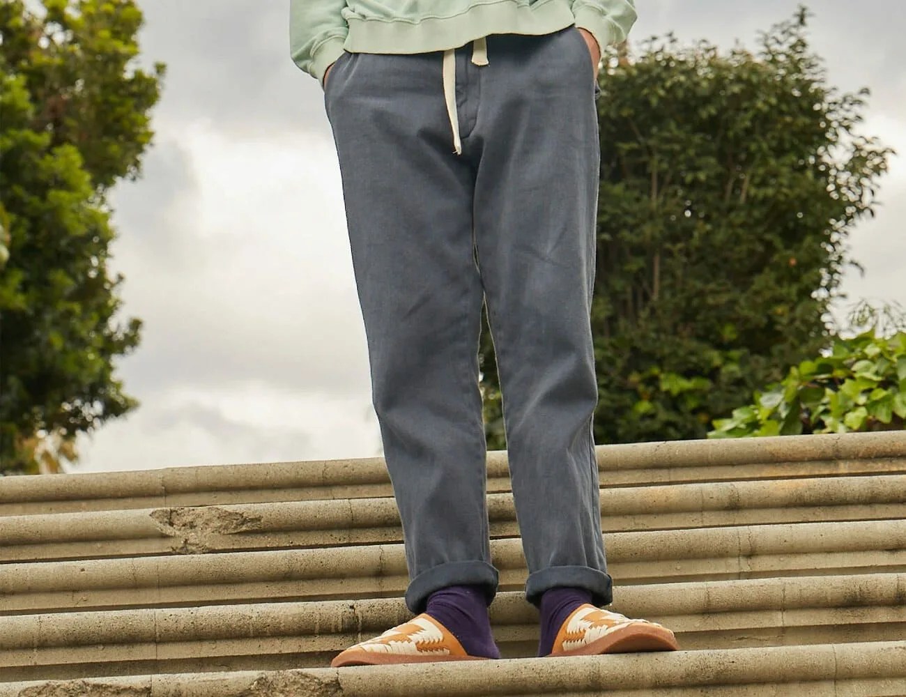 Drawstring-Pants-Roundup-gear-patrol-Jungmaven