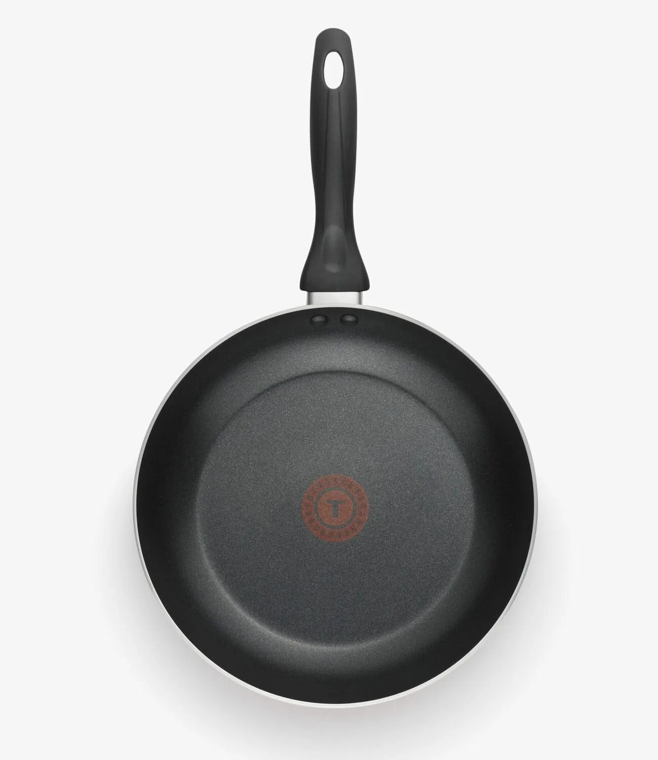 Dumbbell-Substitutes-gear-patrol-skillet