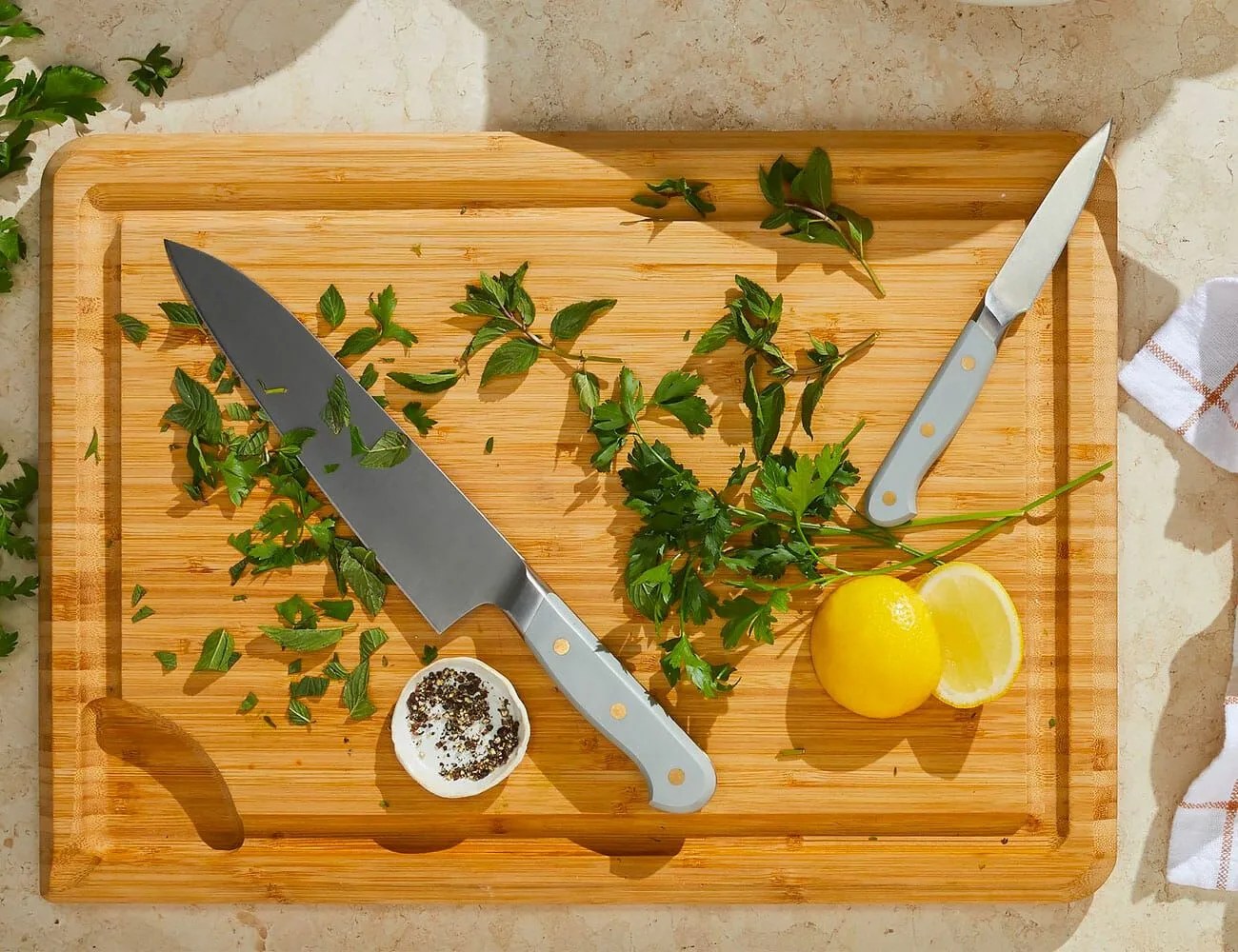 Five-Two-Knives-Gear-Patrol
