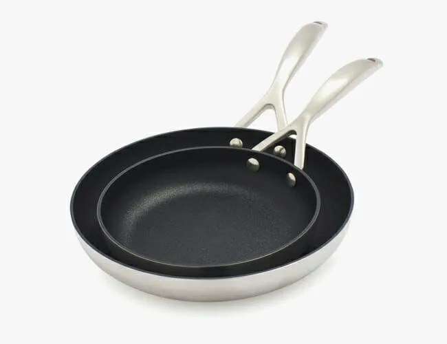 Home-Round-Up-gear-patrol-skillets