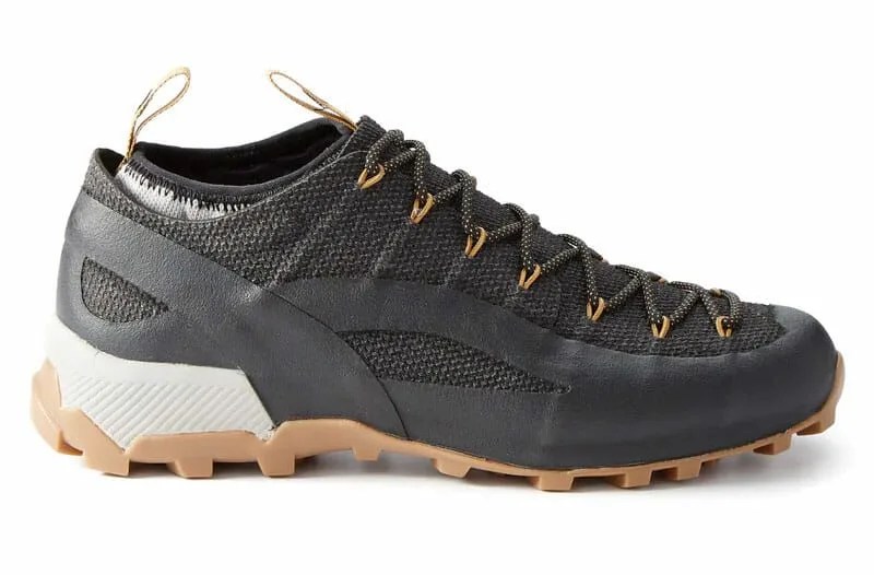 Naglev-Unico-Hiker-Gear-Patrol