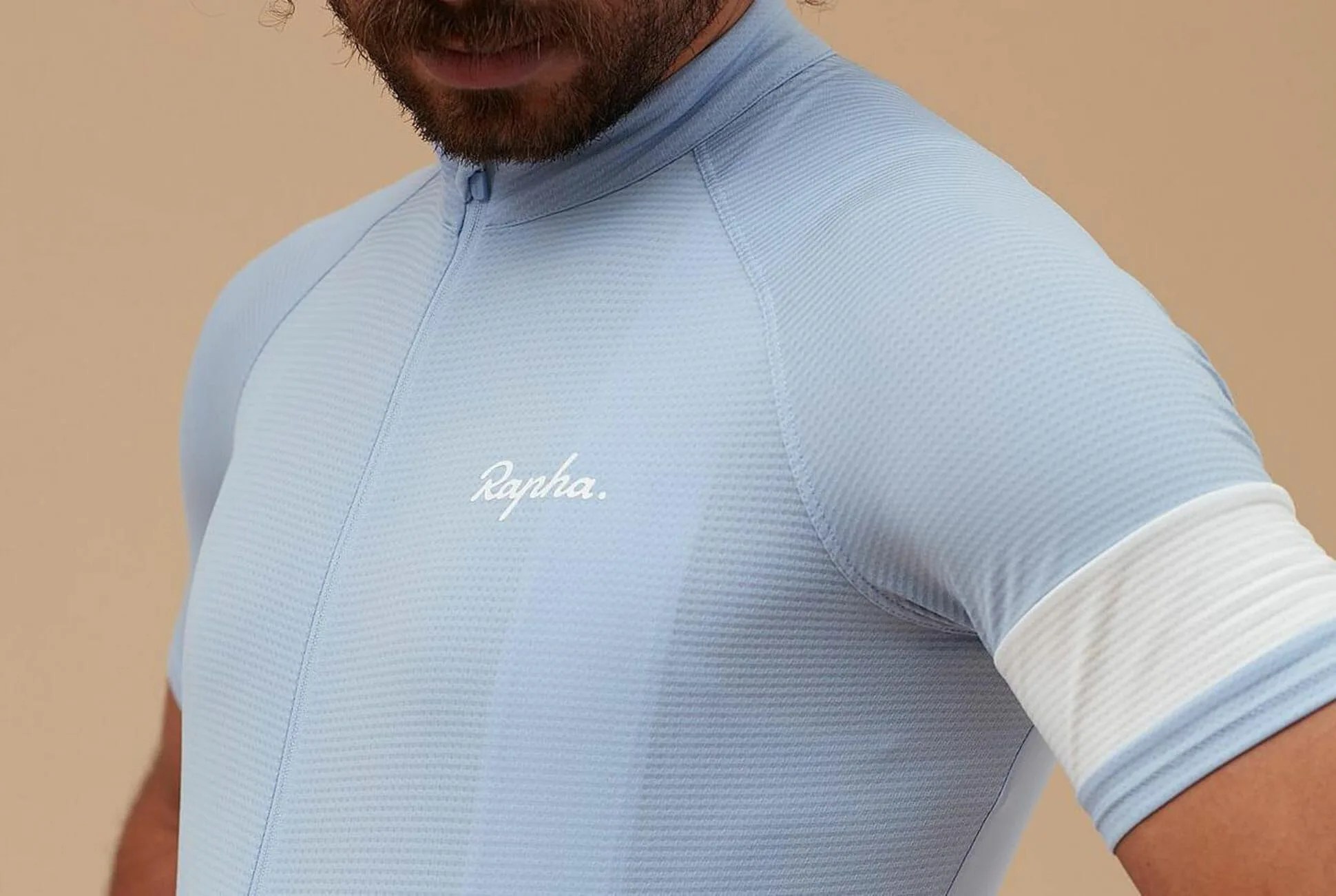 Rapha-Core-Lightweight-Gear-Patrol-Lead-Full