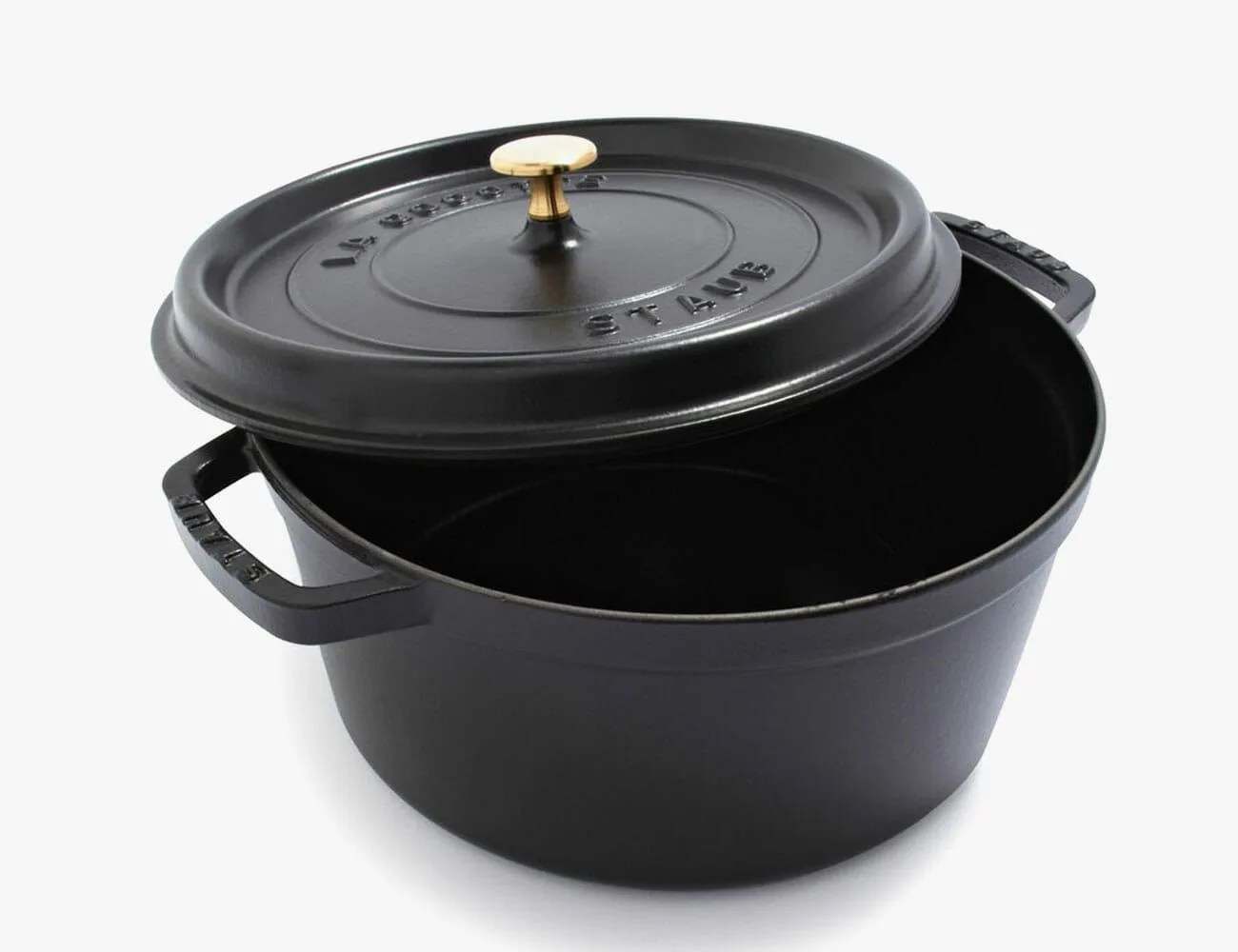 Staub-4qt-Gear-Patrol