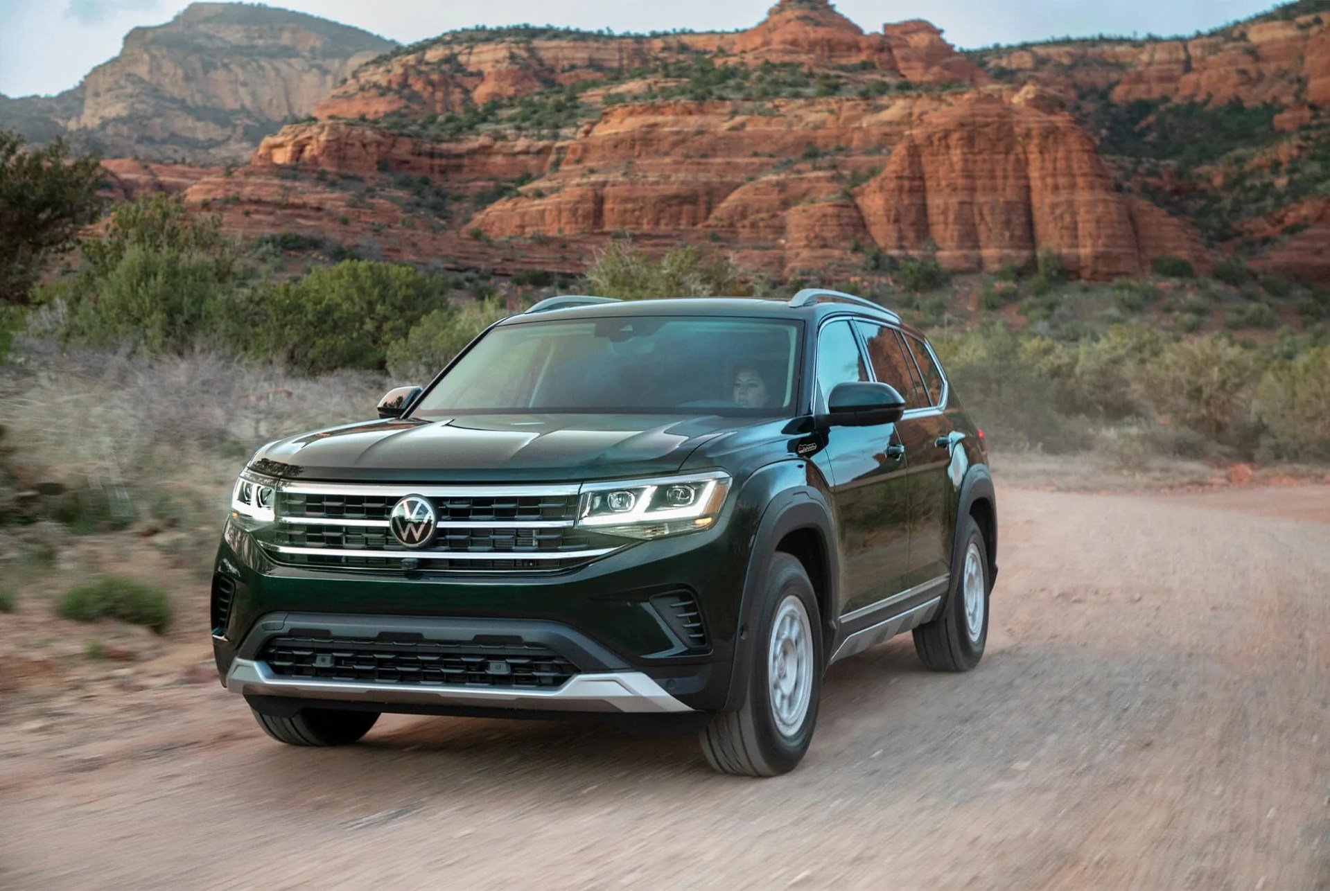 VW-Atlas-Gear-Patrol-slide-7