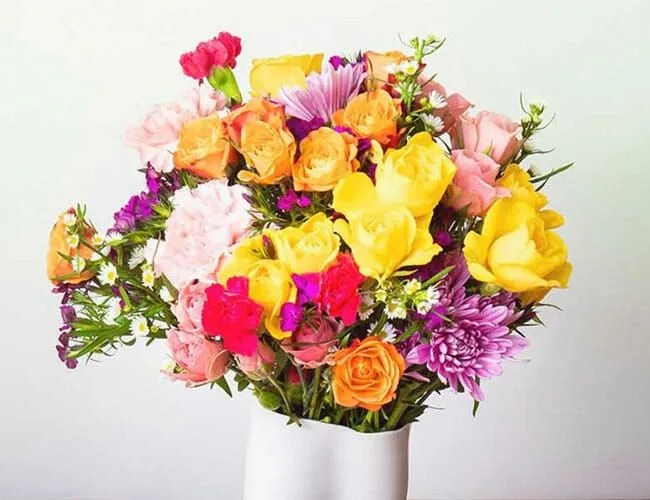 Valentines-Day-Flowers-gear-patrol-lead-feature