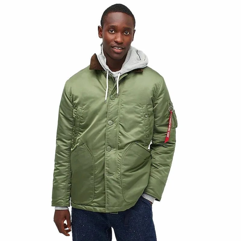 dealsroundup424-gearpatrol-jcrewalpha