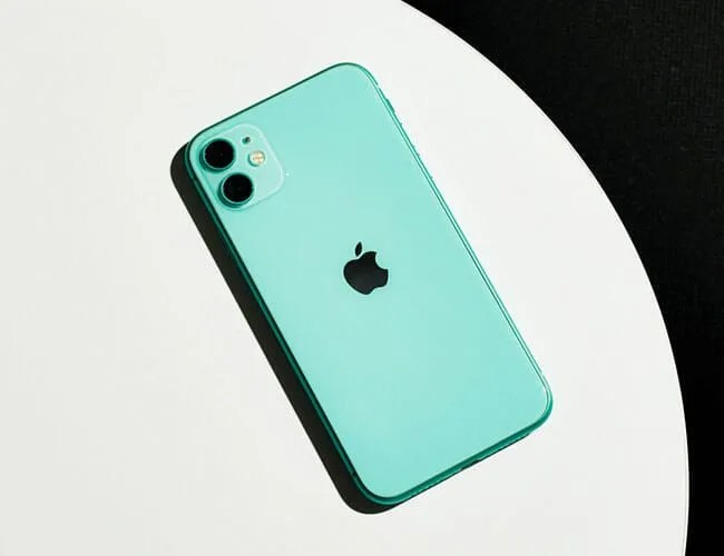 iPhone-11-gear-patrol-feature