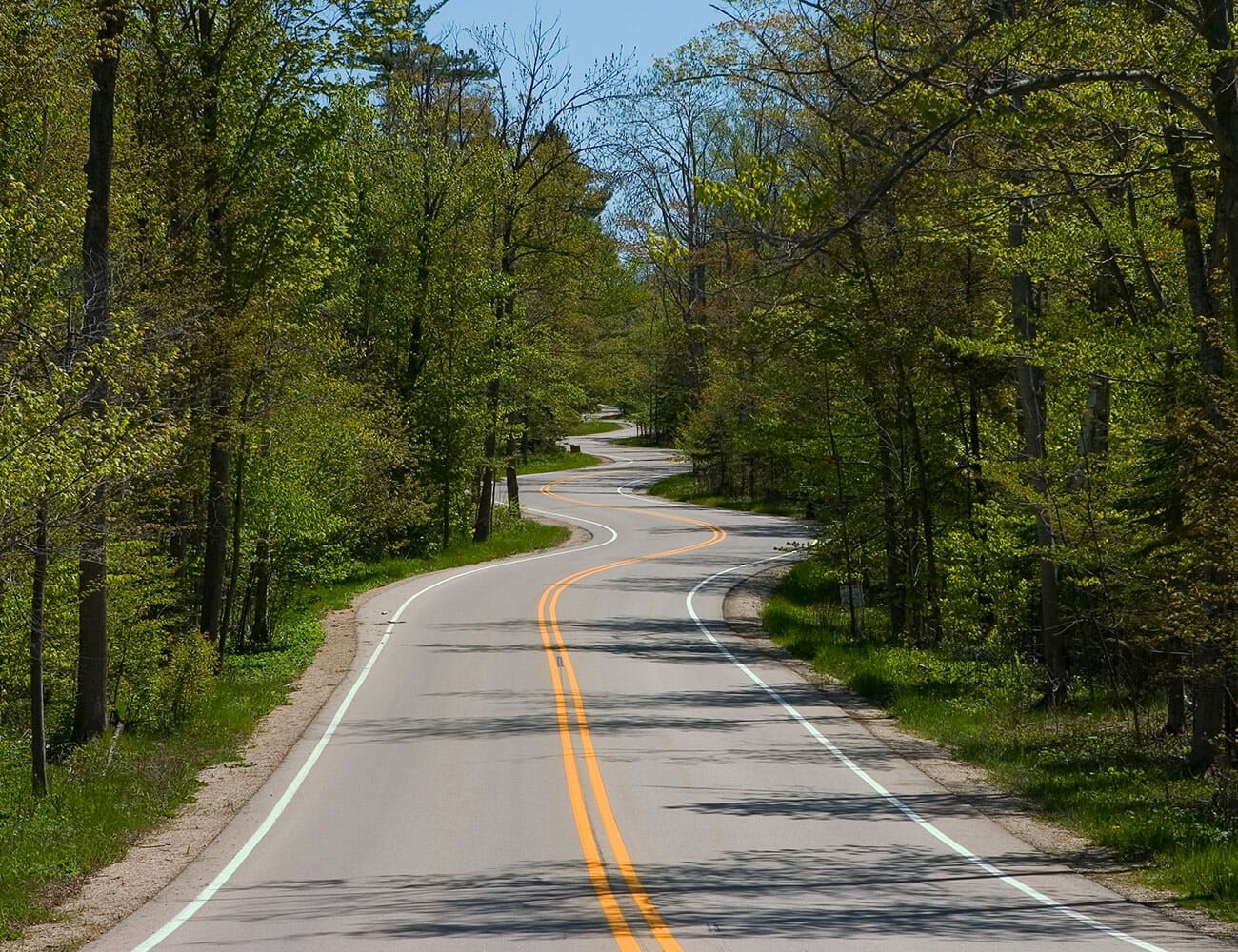 14-Great-Driving-Roads-gear-patrol-Wisconsin-Highway-42