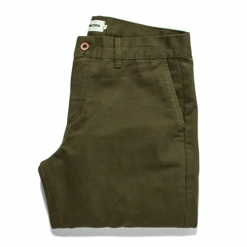 Best-Deals-5-14-gear-patrol-Taylor-Stitch-Chino
