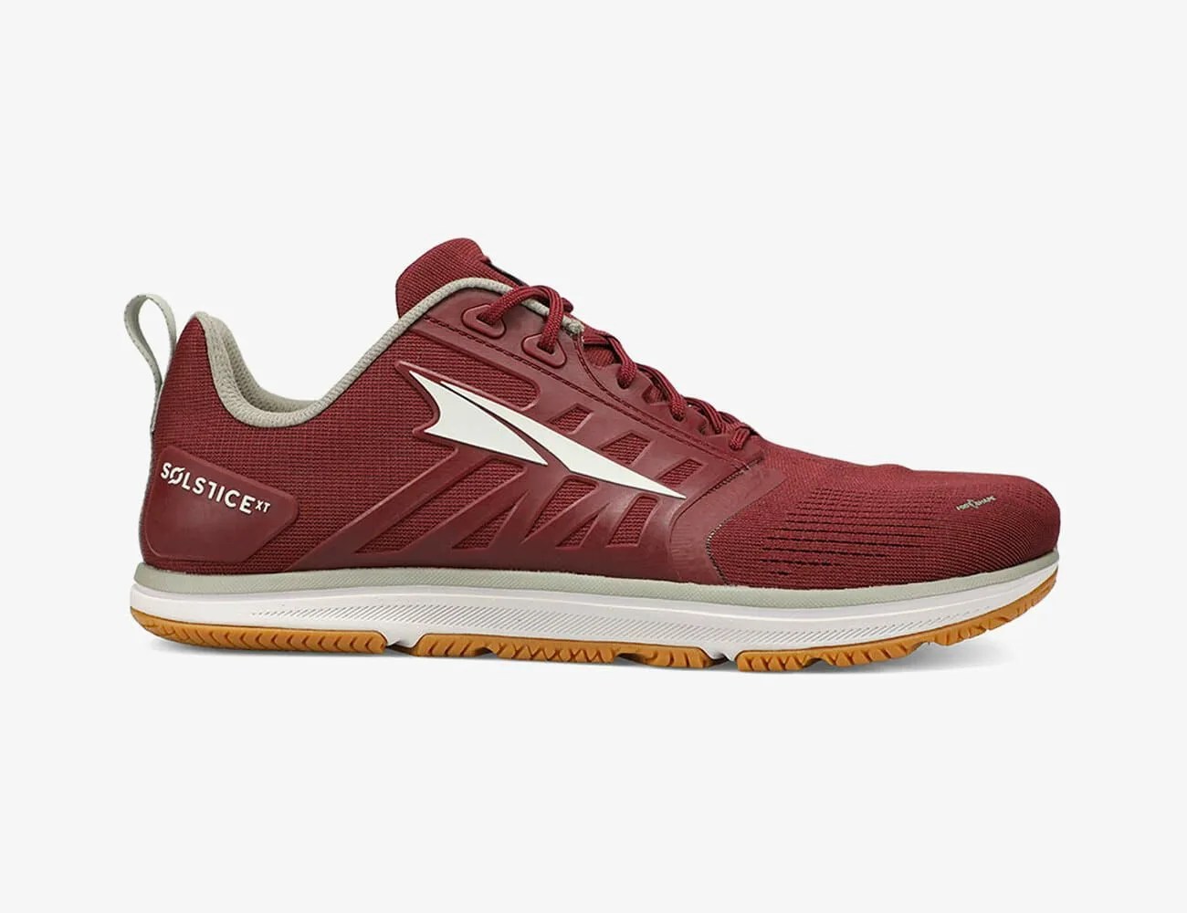 Best-Fitness-Deals-5-18-gear-patrol-Altra-Solstice-XT