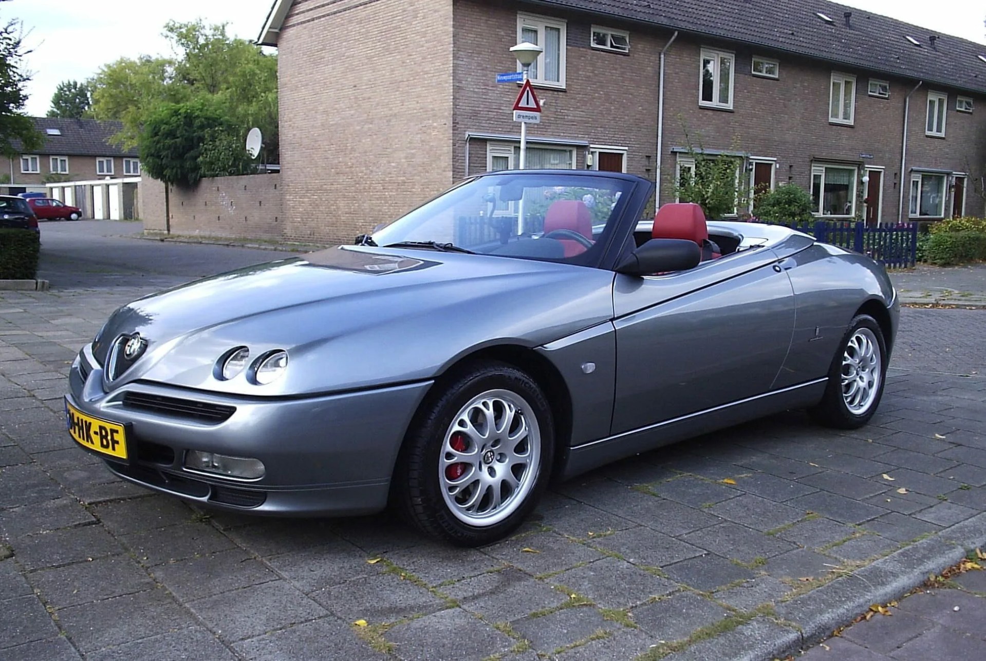 Coolest-Foreign-Cars-You-Can-Import-gear-patrol-Alfa-Romeo-GTV
