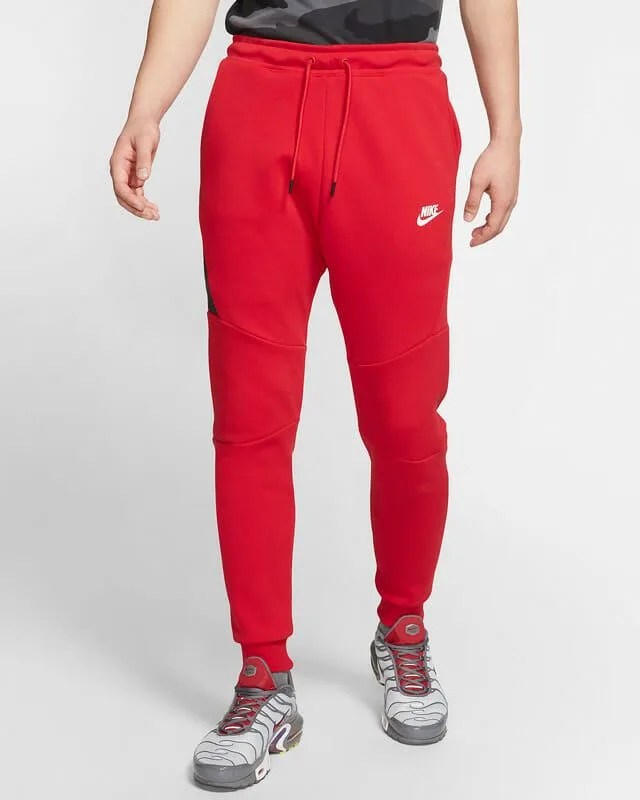 Deals-0508-Gear-Patrol-Nike-Sweats