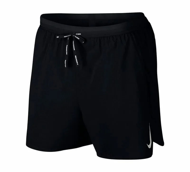 Deals-0521-Gear-Patrol-Nike