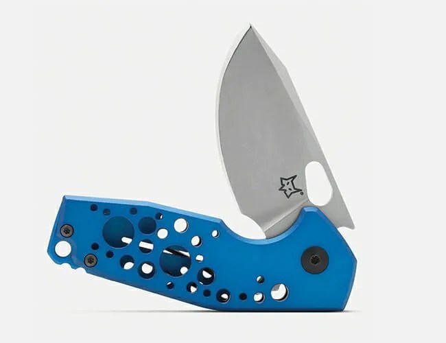 FOX-KNIVES-SURU-M390-gear-patrol-feature