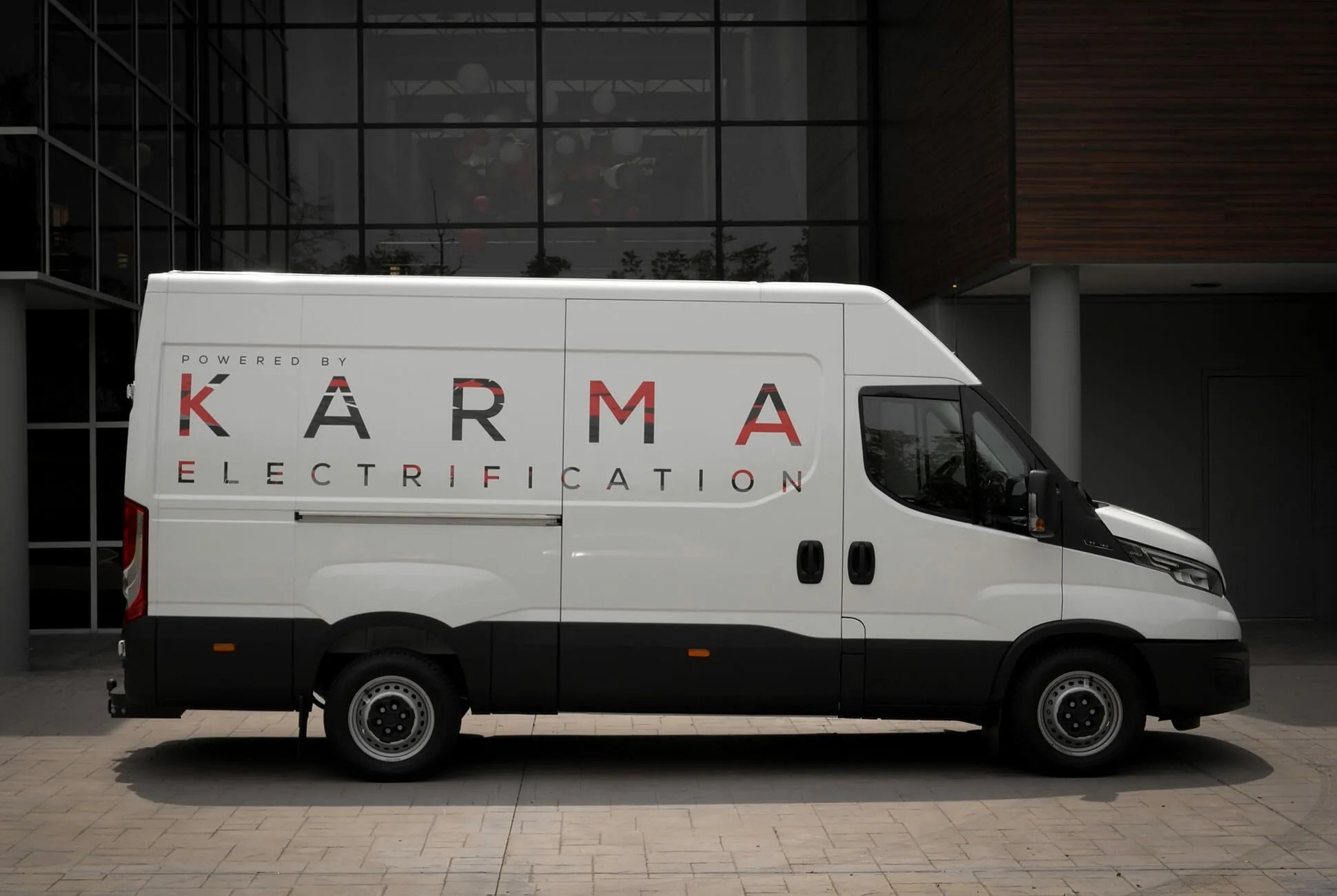 Karma-E-Flex-Extended-Range-Van-gear-patrol-lead-full