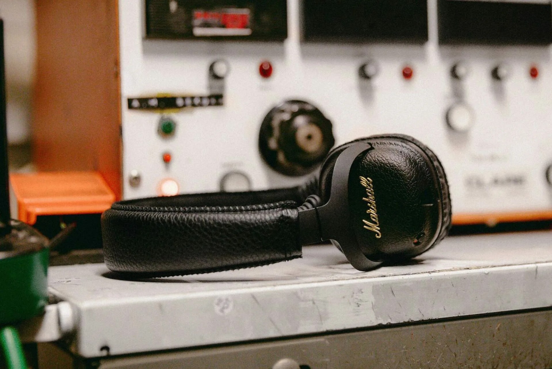 Marshall-Mid-Gear-Patrol-Lead-Full