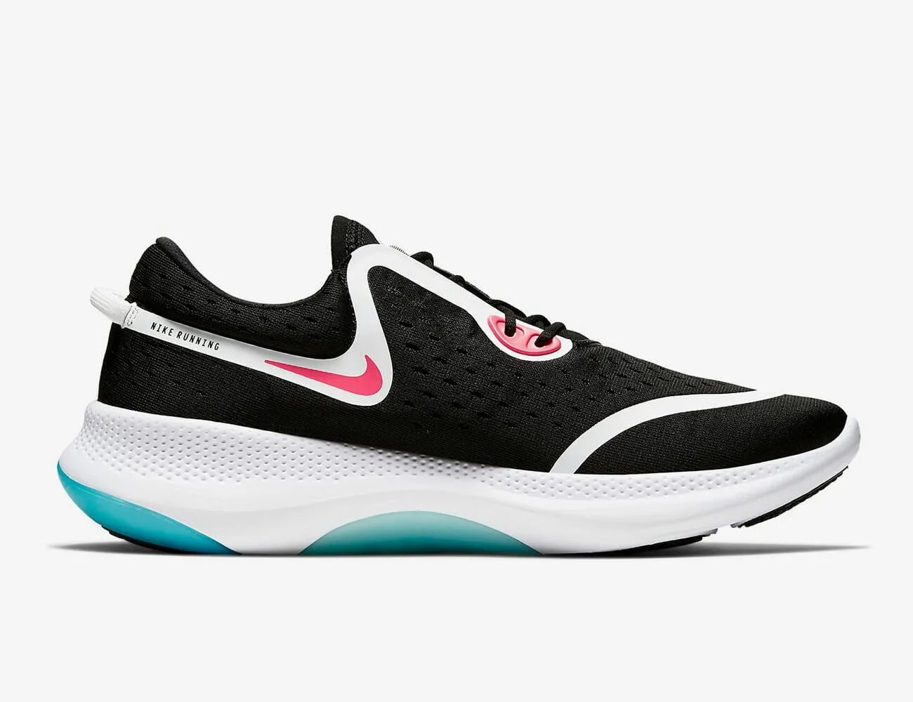 Nike-Deal-Gear-Patrol