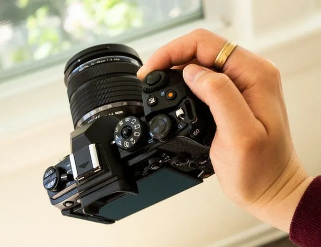 Olympus-OMD-EM1-III-Gear-Patrol-Lead-Featured