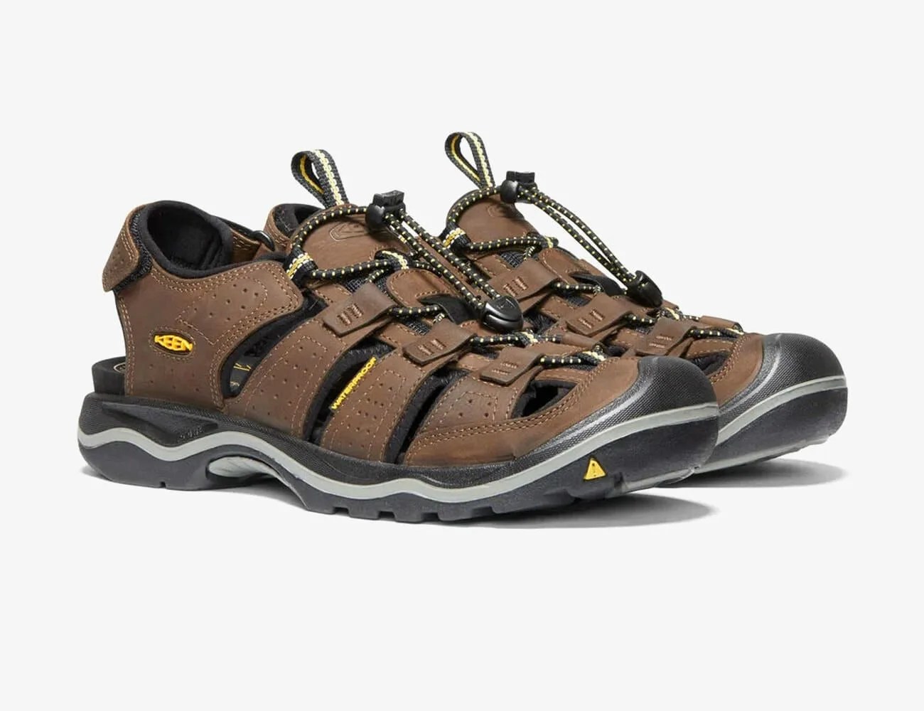 Outdoor-Deals-5-11-gear-patrol-Keen