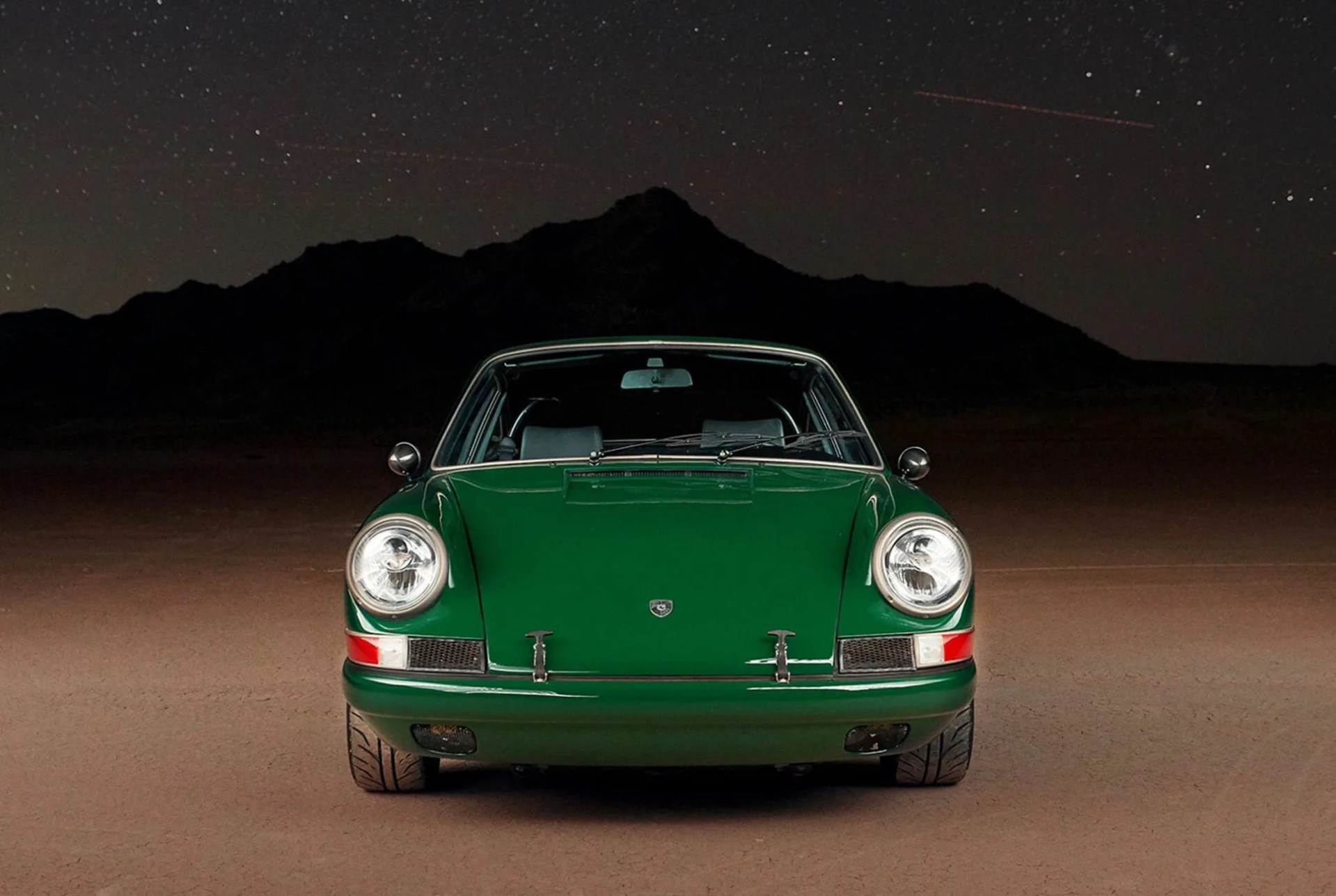 Porsche-911-Tesla-Gear-Patrol-Slide-4
