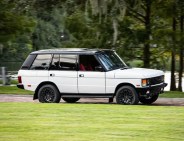 Project-Gunn-Range-Rover-Classic-gear-patrol-lead-featured