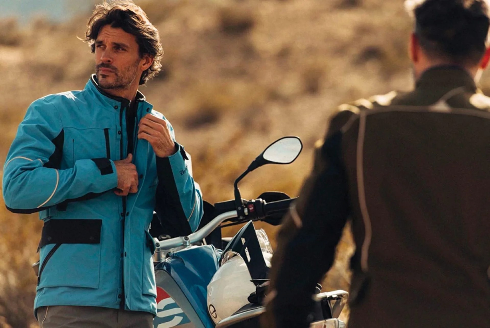 aether-moto-gear-patrol-full-lead