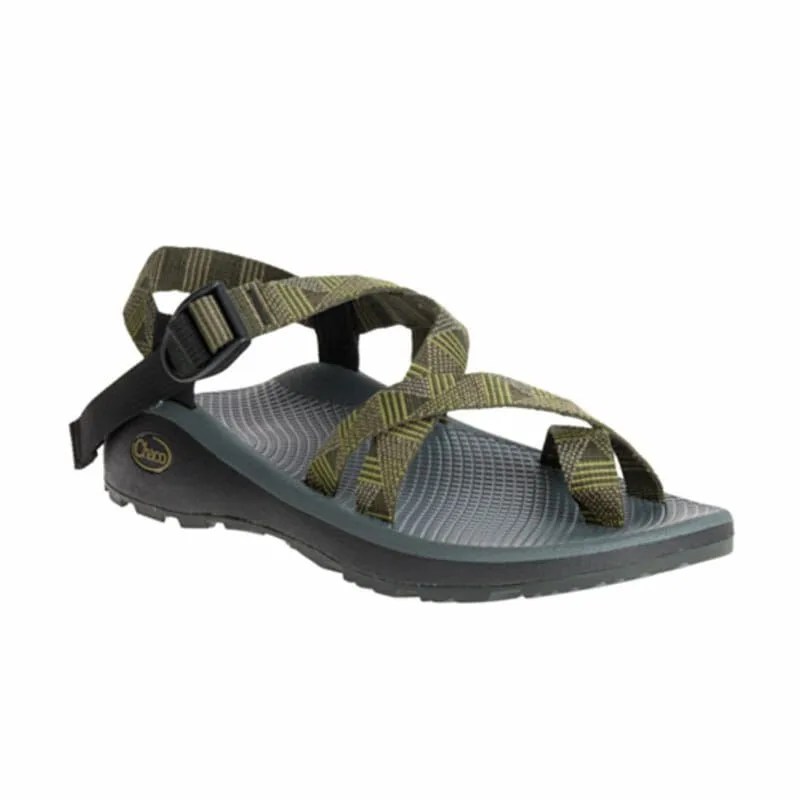 deals0519-gearpatrol-chacos